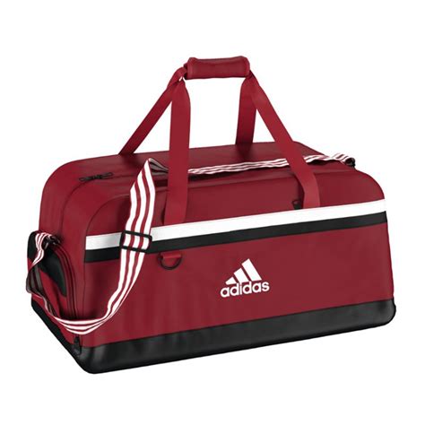 adidas sereno tb sporttasche rot|R﻿ote Taschen .